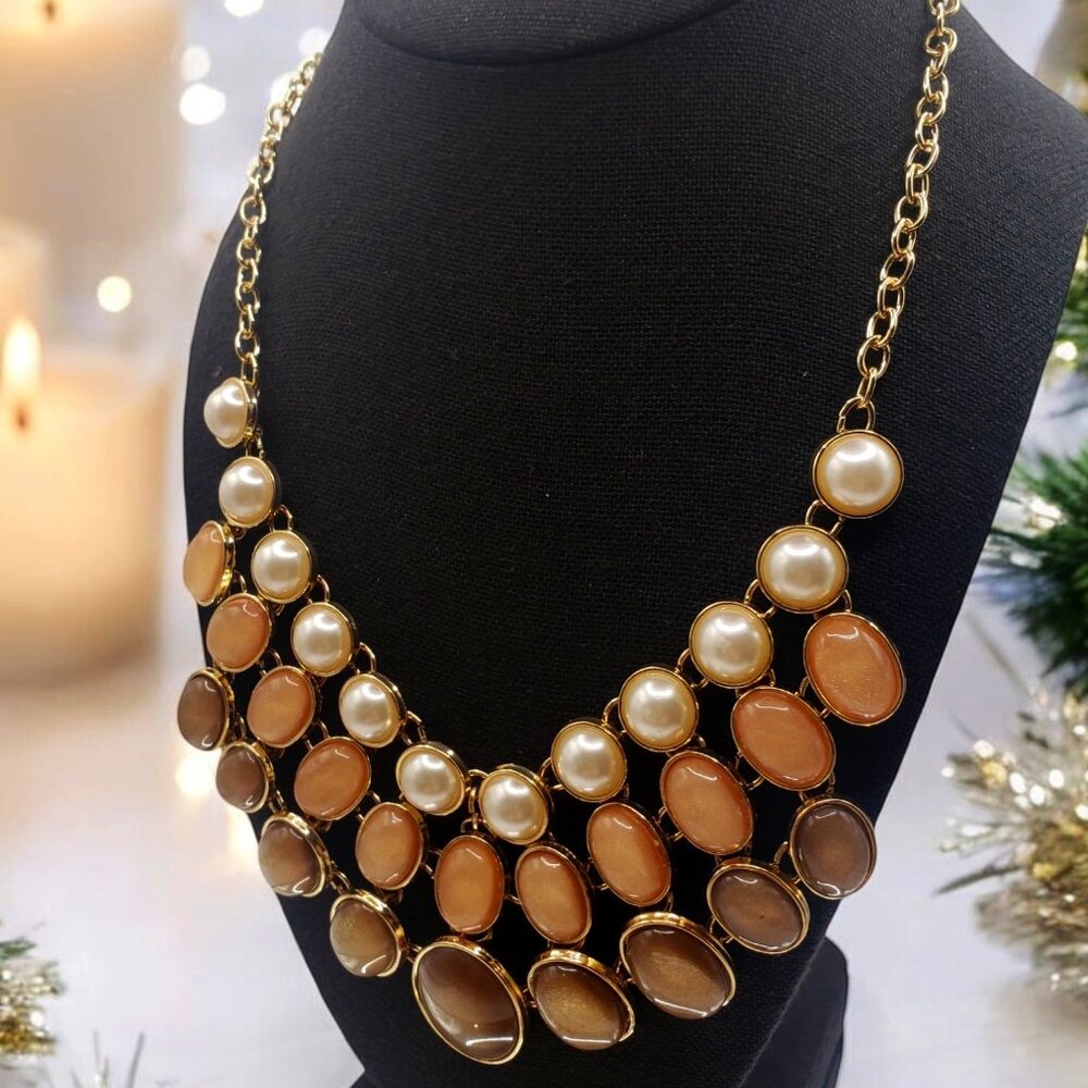 Vintage NY & Co. Taupe Beige & Pearl Glitter Cabochon Gold Tone Necklacel